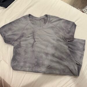 Lululemon swiftly tech